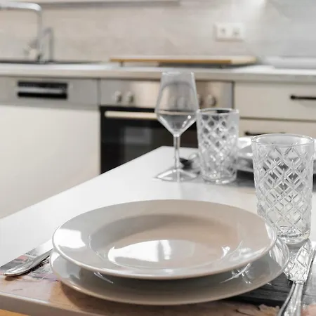 Ruegenferienhaus Gartenwohnung * Schaprode