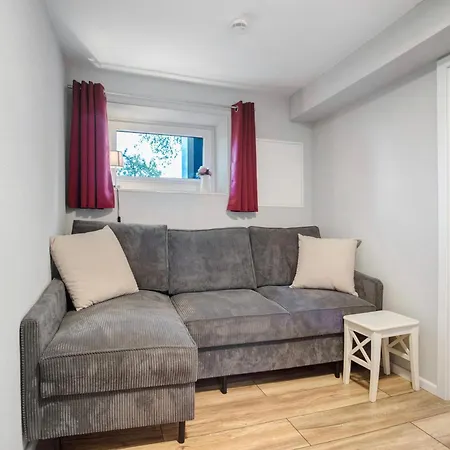 Appartamento Ruegenferienhaus Gartenwohnung